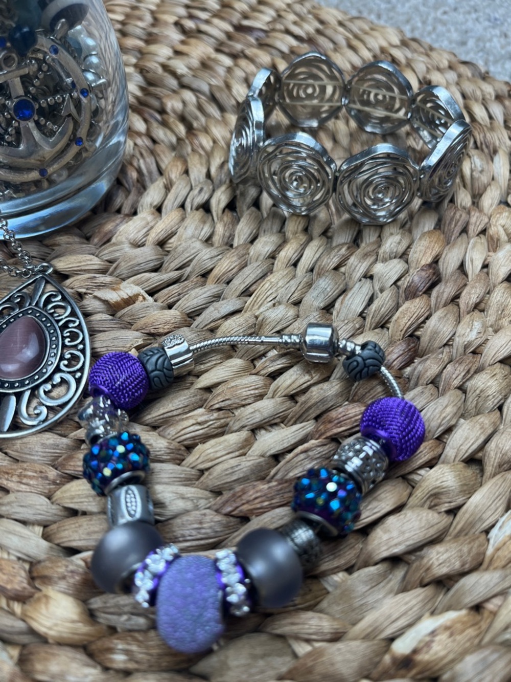 Silver-Tone Jewelry Jar* Necklaces, Bracelets, Rings And Earrings - Picture 3 of 5
